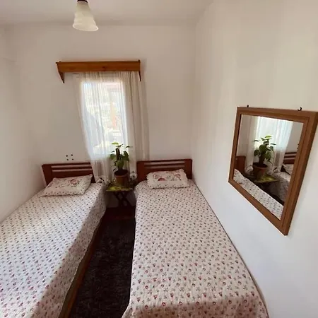 Bohemian House In فندق